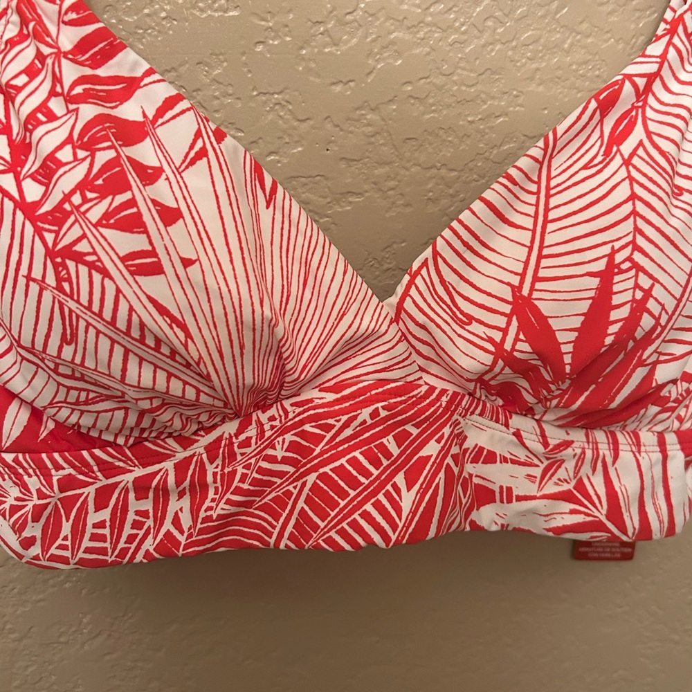 Jantzen Red & White Print Bikini Top NWT Size 10 - Picture 2 of 7
